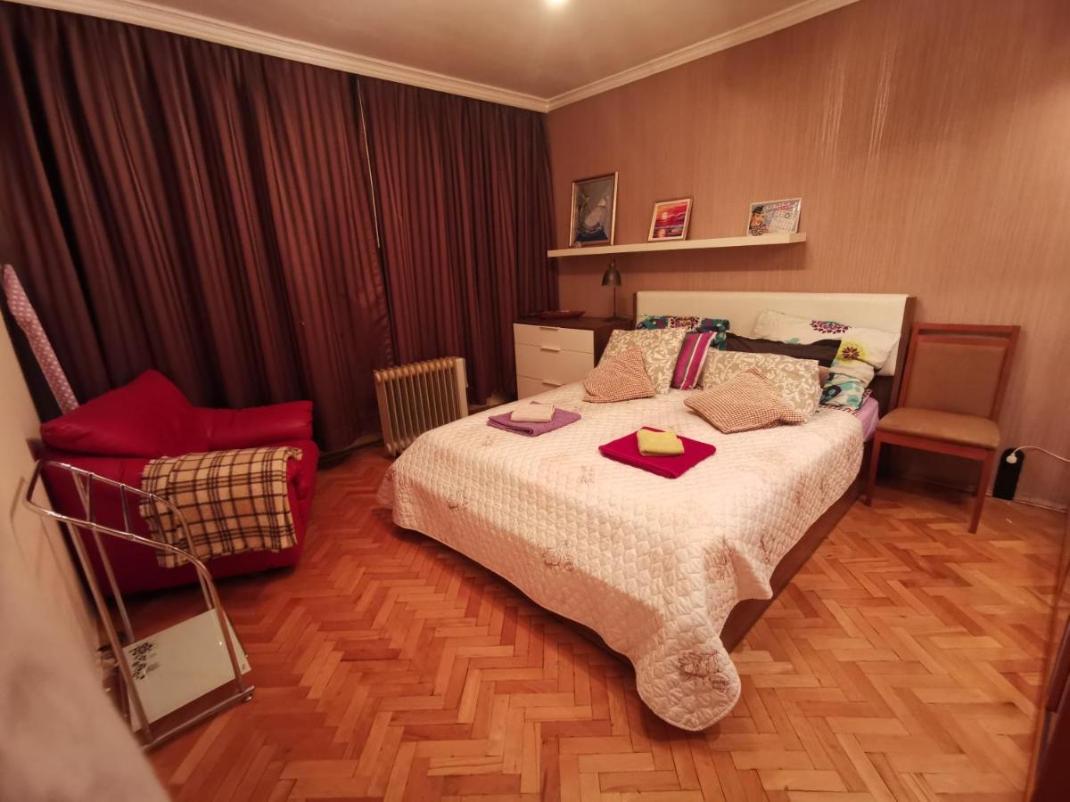 Spacious Quiet Apartment Next To Arena Armeec And Metro Station Gm Dimitrov 소피아 외부 사진